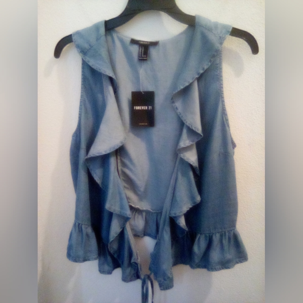Forever 21 Denim Blue Ruffle Top Tie Front Size M Vest Western Country